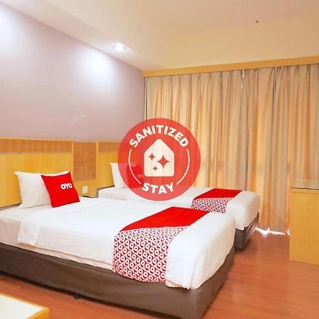 Oyo 89866 Houz Inn Bintulu Buitenkant foto