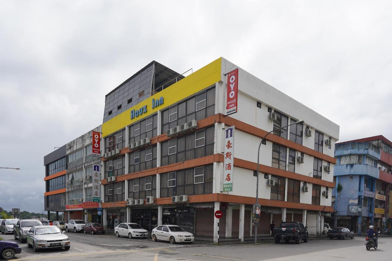 Oyo 89866 Houz Inn Bintulu Buitenkant foto