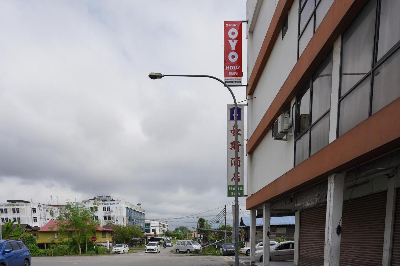 Oyo 89866 Houz Inn Bintulu Buitenkant foto